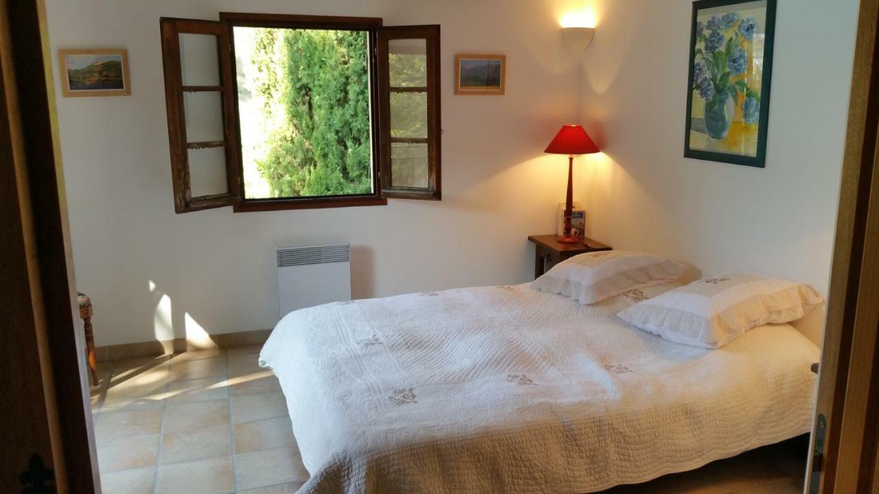 Hotel Bastide De La Madeleine Aix-en-Provence Esterno foto